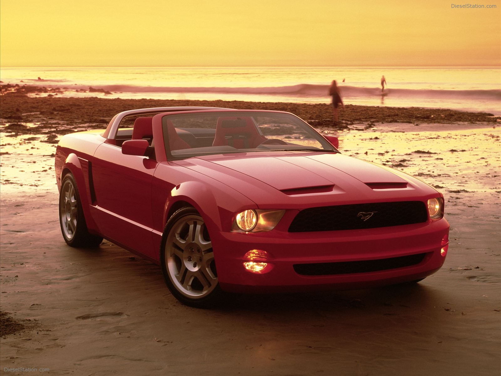 Ford Mustang GT Concept (2004)